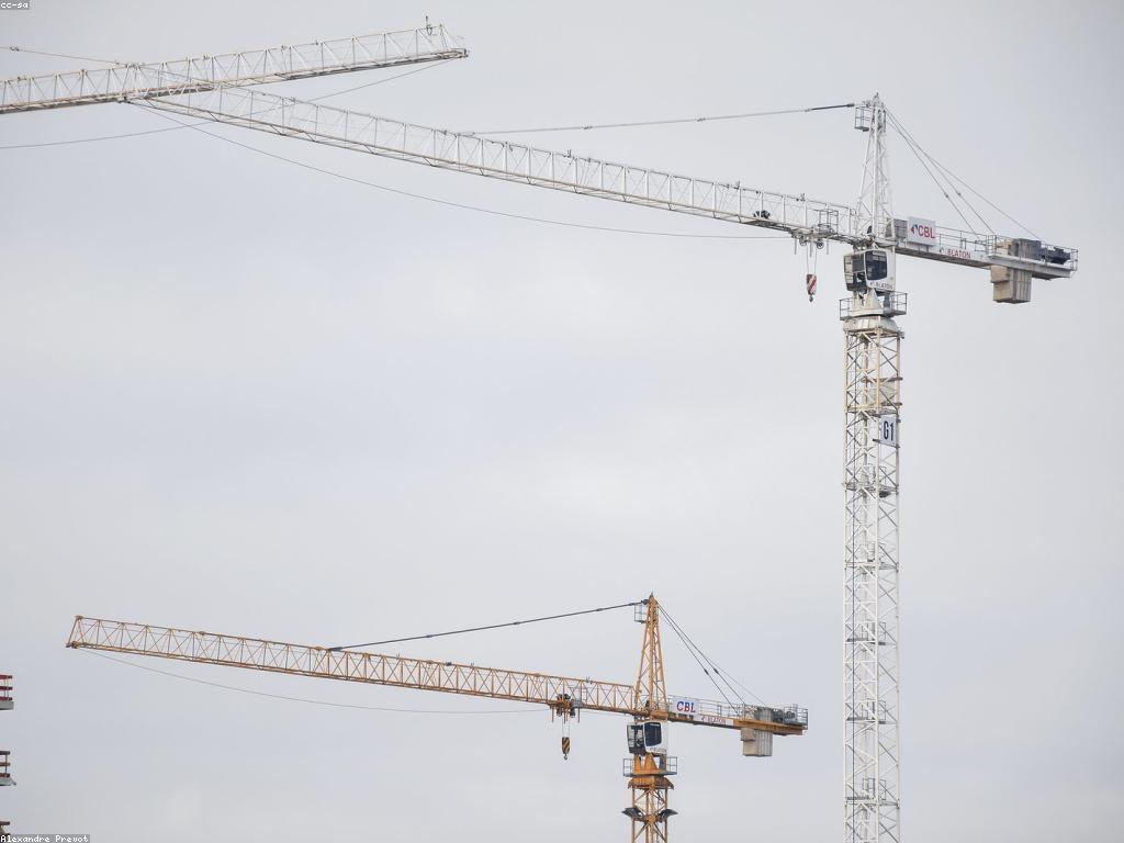 យុទ្ធសាស្ត្រនិងប្រព័ន្ធ